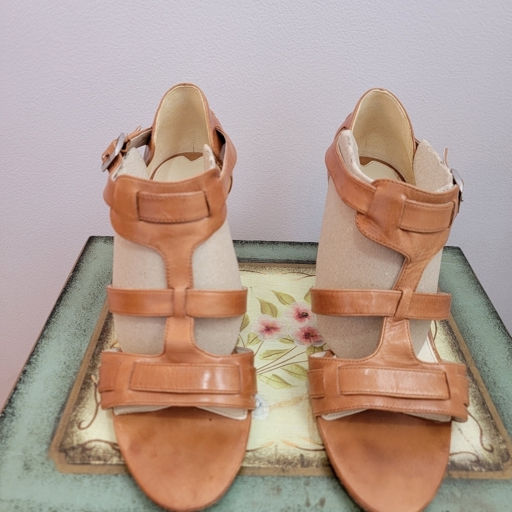 Via Spiga Hilda Cognac alwather Sandals Size 7 - Picture 1 of 8